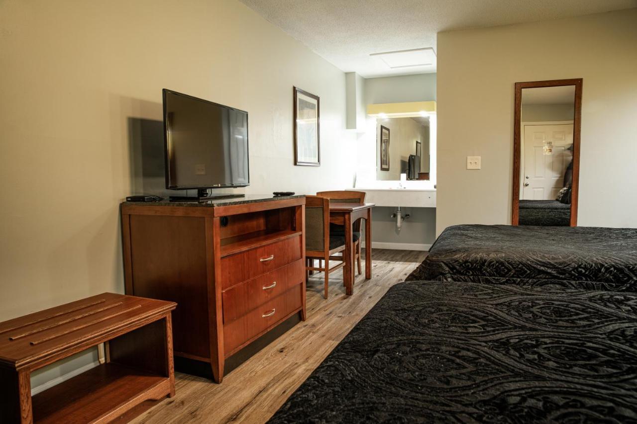 Classic Motor Lodge Providence - West Greenwich מראה חיצוני תמונה